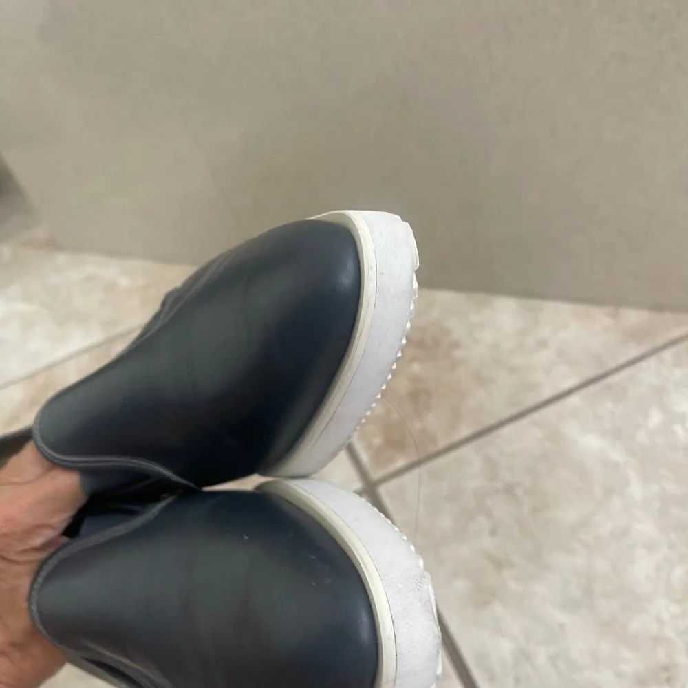 Everlane Navy Blue Leather Street Shoe Pointed Toe Slip On Sneaker Italy lady 10